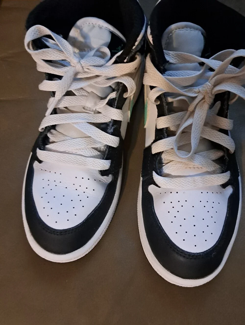 Air Jordan Mid Green Glow Sneakers